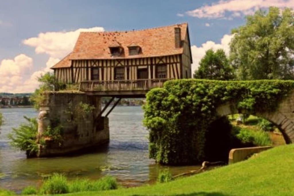 Maison Face Au Moulin Giverny *